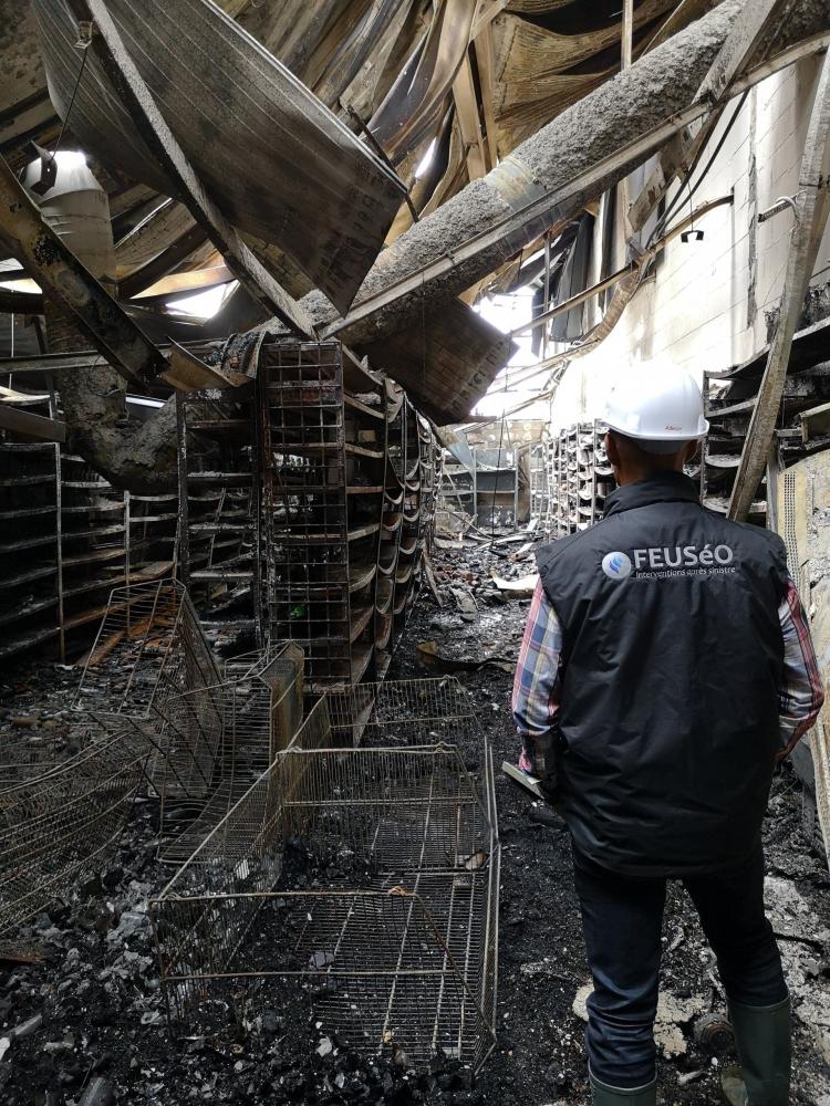 Réparation après incendie près de Verdun